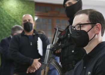 Hijo de expresidente panameño llega a EE. UU. extraditado por caso Odebrecht