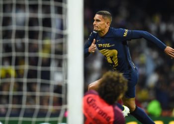 Pumas vence al América de Solari y se convierte en primer semifinalista del Apertura mexicano