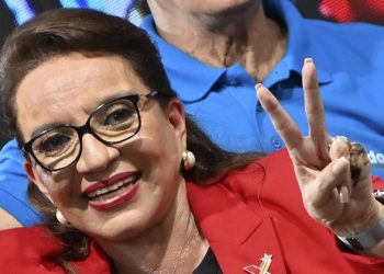 Partido oficialista reconoce derrota en presidenciales ante ventaja de Xiomara Castro en Honduras
