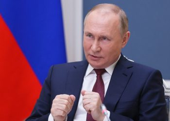 Putin afirma que su derecho a la reelección «estabiliza la situación política» rusa