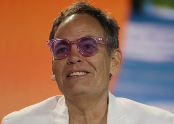 Reconocido periodista financiero Max Keiser entre los ponentes del próximo LaBitConf 2021 en El Salvador