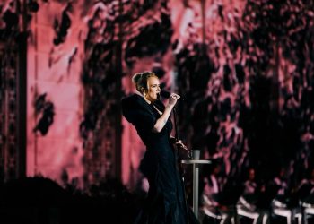 Adele regresa con nueva fuerza en su álbum «30»
