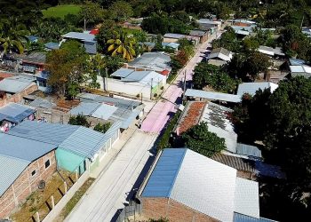 Alcaldía de San Cayetano Istepeque culmina trabajos de pavimentación en colonia La Entrevista