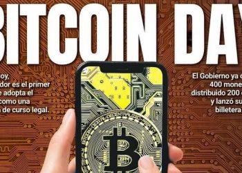 Edición de Diario El Salvador por Bitcoin Day se vende a $35 en playa El Zonte
