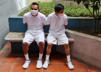 Condenan a tres años de cárcel a promotores de caravanas de migrantes salvadoreños a Estados Unidos
