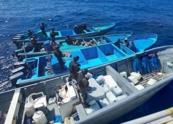 Fuerza Naval decomisa $62.5 millones de cocaína en costas de Acajutla