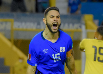 El jugador de la Selecta, Álex Roldán, destaca como parte del once ideal en las Eliminatorias CONCACAF