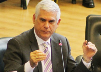 Rodolfo Parker es expulsado oficialmente del PDC