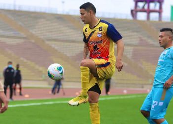 Kevin Santamaría no seguirá con el Chavelines peruano