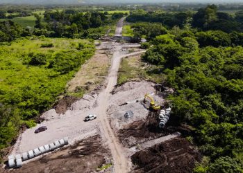 Gobierno de El Salvador construye nueva carretera de 17 kilómetros complementaria al Periférico Gerardo Barrios