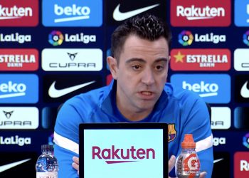 «El Barcelona tiene que estar peleando por los títulos»: Xavi Hernández