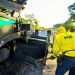 Ministerio de Obras Públicas coloca prueba de capa asfáltica en desnivel de Comalapa