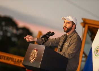 Presidente Bukele oficializa la construcción del puente General Manuel José Arce, en la frontera La Hachadura