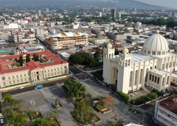 Récord histórico: El Salvador crecerá 10.3 % en el 2021