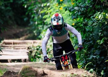 Guatemaltecos y salvadoreños dominaron el Campeonato Centroamericano de Downhill