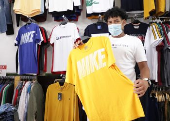 Con bitcóin aumentan los clientes en «Natural Fashion» en Santa Tecla