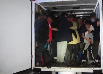 Policía española desarticula red de tráfico de personas