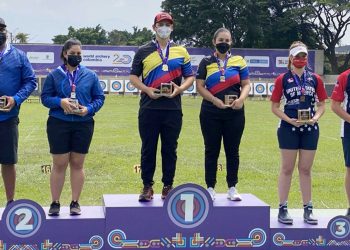Arqueros salvadoreños ganaron plata en clasificatorio continental