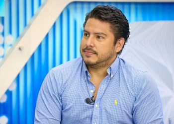 «Estamos trabajando para erradicar las quemas antes de iniciar la temporada de cultivo»: David Martínez, ministro de Agricultura