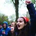 Los jóvenes desfilan «por necesidad» contra el cambio climático en Glasgow6