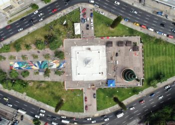 Escasa participación en concentración convocada por decenas de supuestas organizaciones