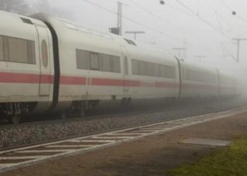 Tres personas heridas en un ataque con arma blanca en un tren en Alemania