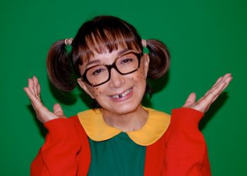 Reconocen a María Antonieta de las Nieves por su larga carrera interpretando a «La Chilindrina»
