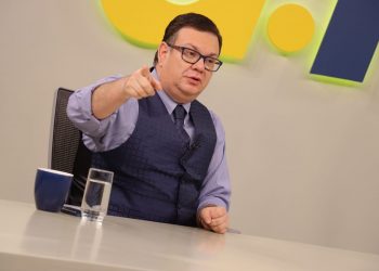«Ambos diputados ya estaban advertidos que esto (prebendas) podía pasar»: diputado Christian Guevara