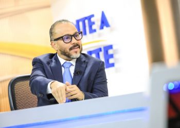 Presidente de la Asamblea reitera que El Salvador sigue trabajando con Estados Unidos