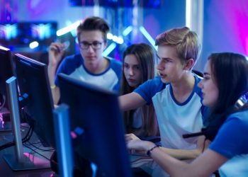 Brasil anuncia inédita política para desarrollo de e-sports y juegos digitales en escuelas públicas
