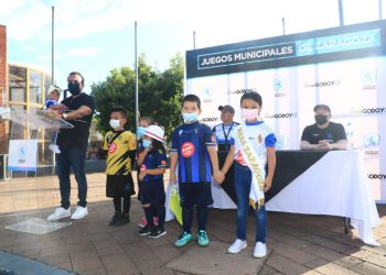 Alcalde de Zaragoza, César Godoy, inauguró los Juegos Deportivos Municipales