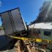 Tráiler impacta contra vivienda y deja una persona fallecida en carretera Troncal del Norte