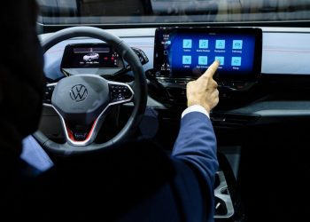 Volkswagen invertirá $100,000 millones en cinco años en el coche del futuro