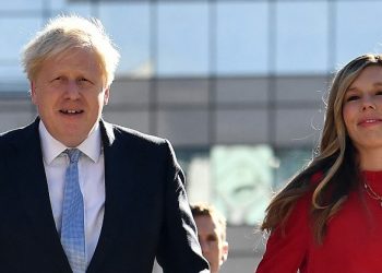 Boris Johnson y su esposa anuncian el nacimiento de una niña
