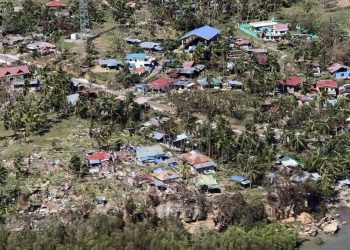 El paso del tifón Rai deja al menos 375 muertos en Filipinas