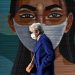 España impone de nuevo la mascarilla en exteriores ante avance de covid-19