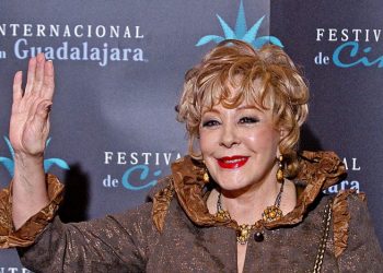 Silvia Pinal es hospitalizada de emergencia al contagiarse de COVID-19