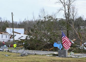 Tornados que azotaron Estados Unidos dejan al menos 80 muertos solo en el estado de Kentucky