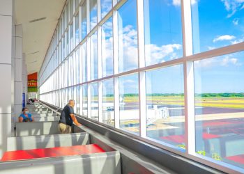 Food court del Aeropuerto Internacional de El Salvador ya se encuentra habilitado