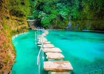 El Salvador proyecta recibir $1,600 millones en divisas por turismo internacional en 2022