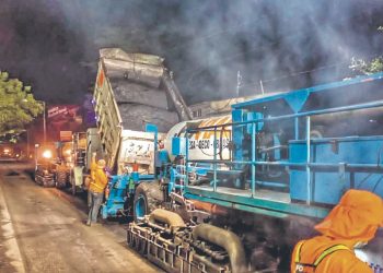 El Fovial inicia reconstrucción de la carretera que conduce a El Delirio