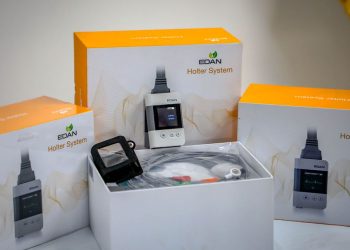 Gobierno de El Salvador recibe donativo para pacientes con COVID-19 en Hospital Nacional Saldaña
