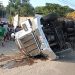Aumentan a 54 los muertos en accidente de camión de migrantes en México