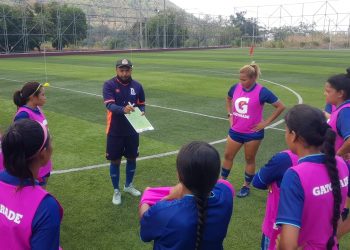 Luis Sosa se marcha de la dirección técnica de Alianza Women