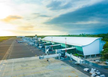 Ampliación del Aeropuerto de El Salvador presenta un avance del 99%