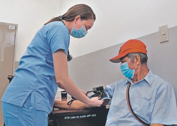 El Minsal instala Fosalud en Las Chinamas, Ahuachapán