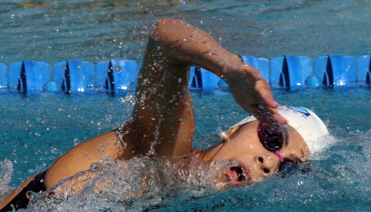 Elisa Funes es una de las tritonas que destacó en el mundial de piscina corta realizado en Abu Dabi. Foto INDES.