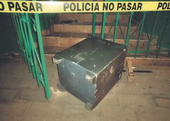 Miembros del CAM evitan el hurto de una caja fuerte en Jucuapa, Usulután