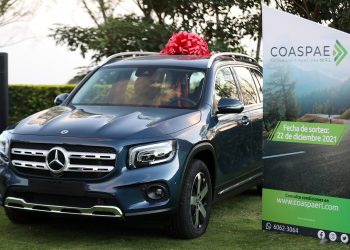 La Navidad llegó a los asociados de COASPAE de R.L. con la rifa de dos autos