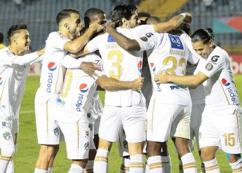 Álex Larín jugará la final de la Liga Concacaf con el Comunicaciones